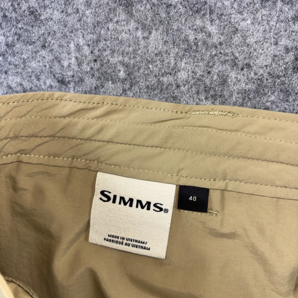 Simms Fishing Superlight Shorts Men's 40‎ Cork Tan Stretch Waist Golf UPF 50